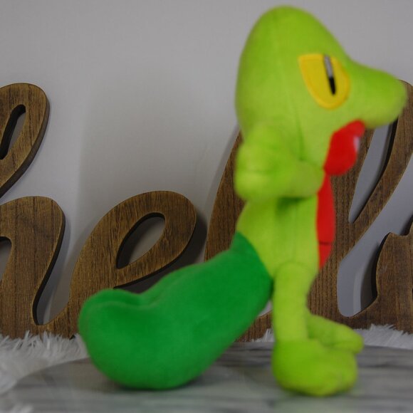 Tomy Pokemon 8" TREECKO Official TOMY Authentic Plush Stuffed 2016 - Picture 3 of 13